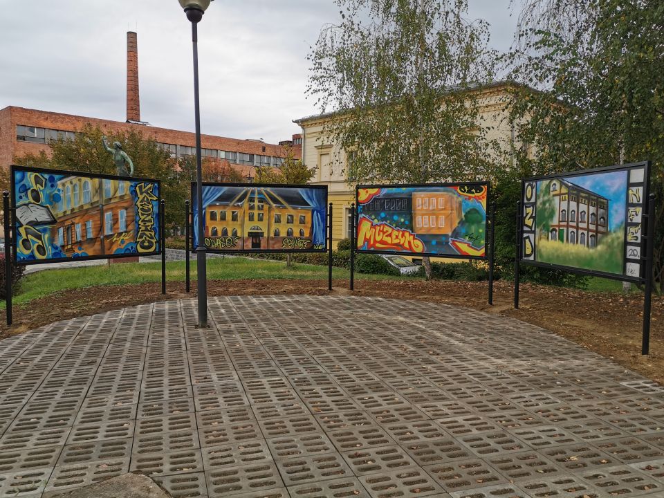 Október 23. tér Október 23. tér